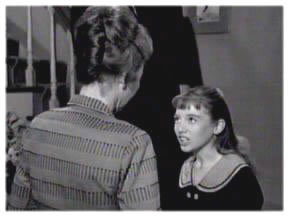 TWILIGHT ZONE 'I Sing the Body Electric'. I didnt like the robot Mom too much.