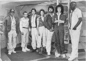 ALIEN -The rest of the crew, Sigourney Weaver, Tom Skerritt, Harry Dean Stanton, Ian Holm, John Hurt and Yaphet Kotto.