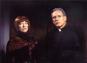SCARY MOVIE 2 James Woods, Andy Richter & Natasha Lyonne
