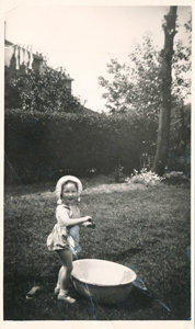 I was born in Bristol, England